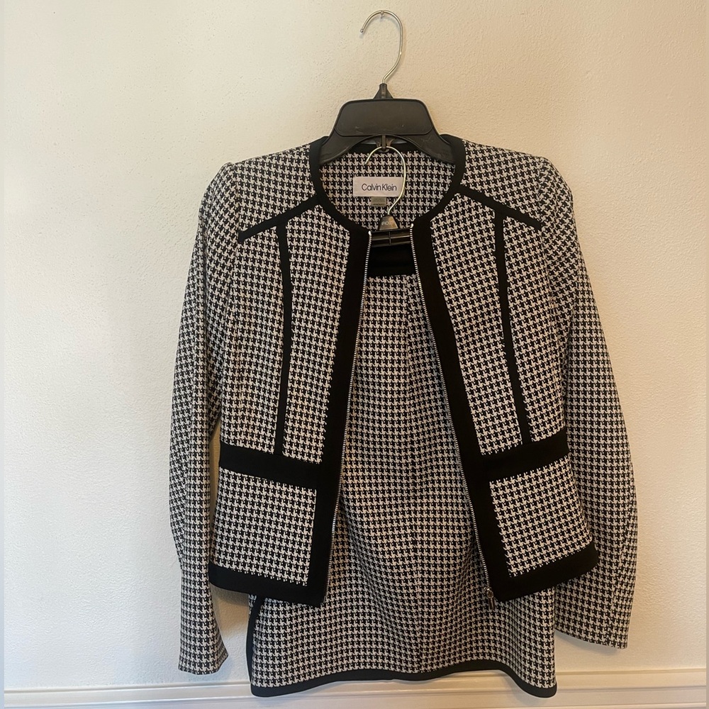 Calvin Klein blazer and skirt combo. Size 4P. Never worn.